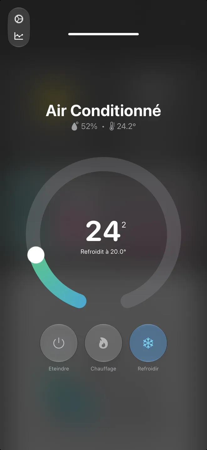 An air conditioner opened full screen on iPhone with its temperature dial
