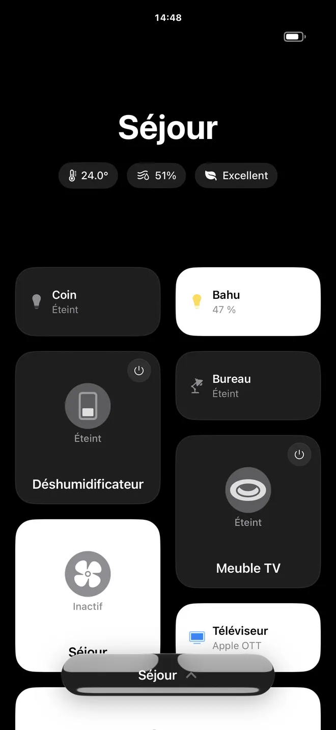 The living room page on iPhone with its lights and accessories