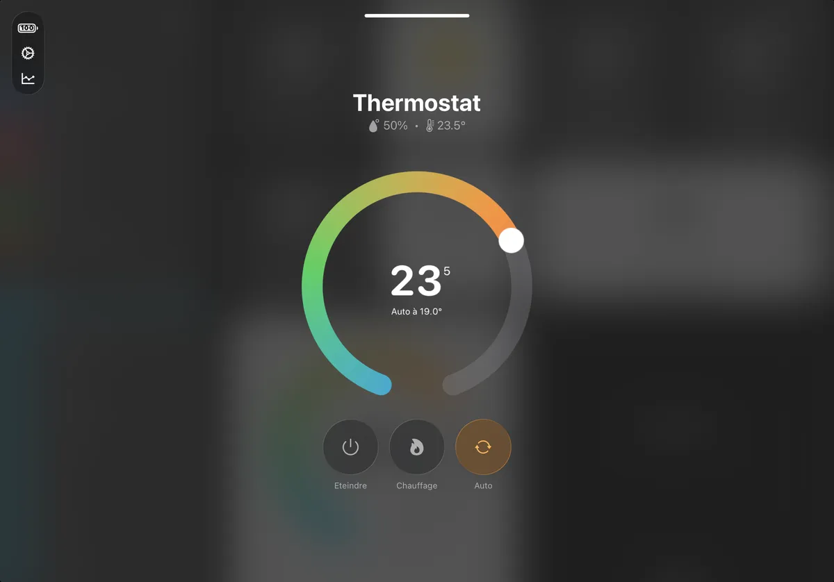 A thermostat opened full screen in HomePad with its temperature dial
